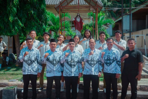 pelepasan siswa smater ndao ende