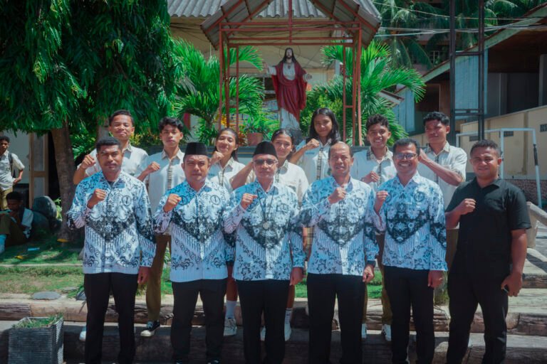 pelepasan siswa smater ndao ende