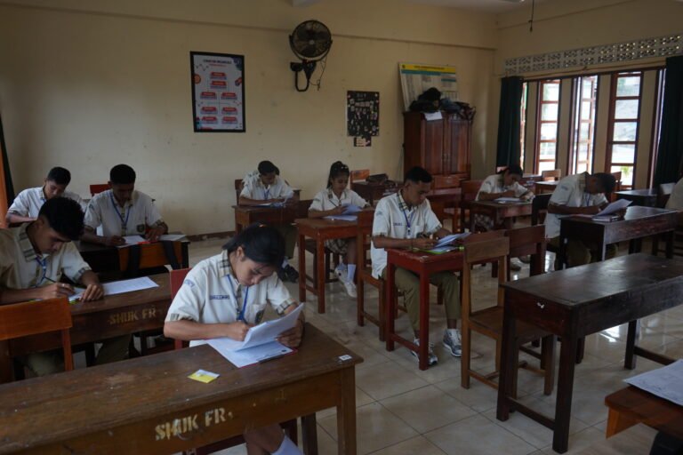 Pelaksanaan Sumatif Akhir Jenjang Kelas 12 SMATER NDAO