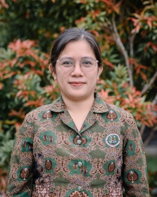 Yohana Alisa Tiwe Dewa, S.Pd