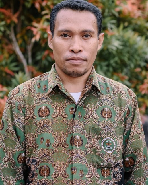 Yohanes Patrisius Nuwa Ceme, S.Pd