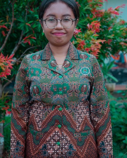 Yohanita E. N. Baluk, S.Pd